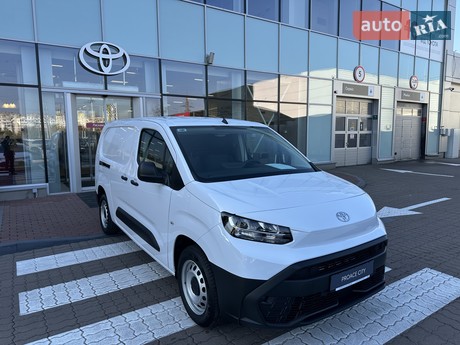 Toyota Proace City 2025