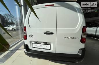 Toyota Proace City 2024 Business