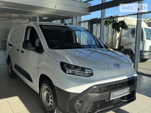 Toyota Proace City 2025
