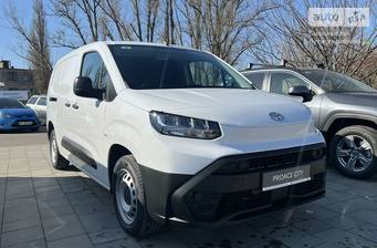 Toyota Proace City 2025 Business