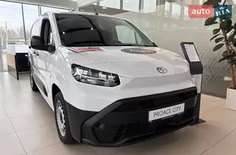 Toyota Proace City