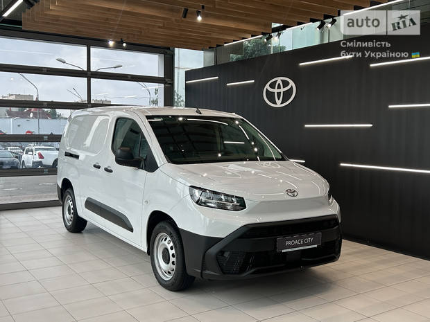 Toyota Proace City 2025