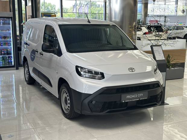 Toyota Proace City 2025