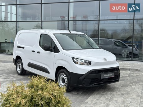 Toyota Proace City 2025