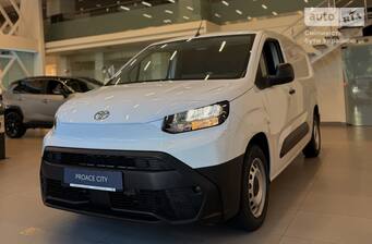 Toyota Proace City 2025 Business
