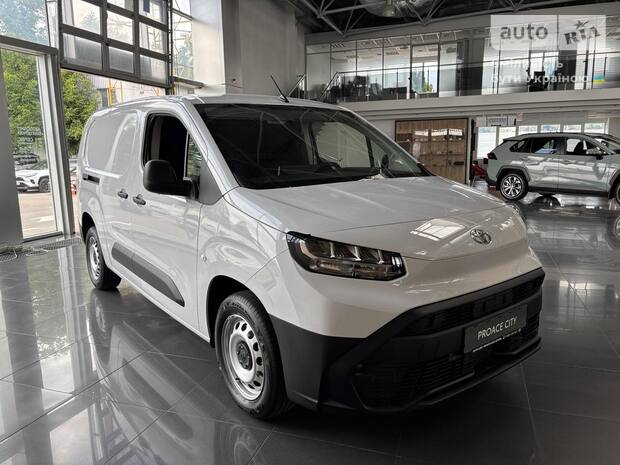 Toyota Proace City 2025