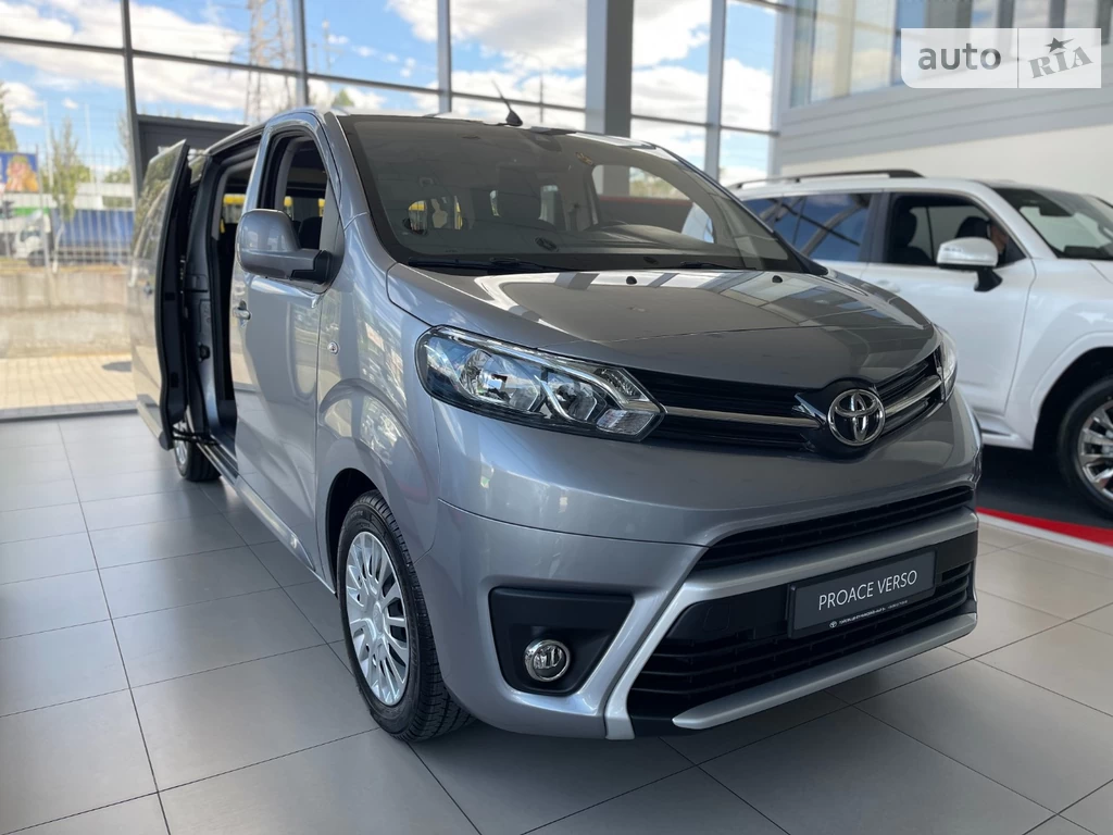 Toyota Proace Verso Shuttle