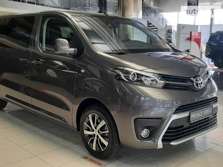 Toyota Proace Verso 2024