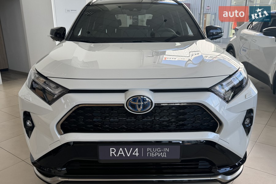 Toyota RAV4 PHEV - фото 1