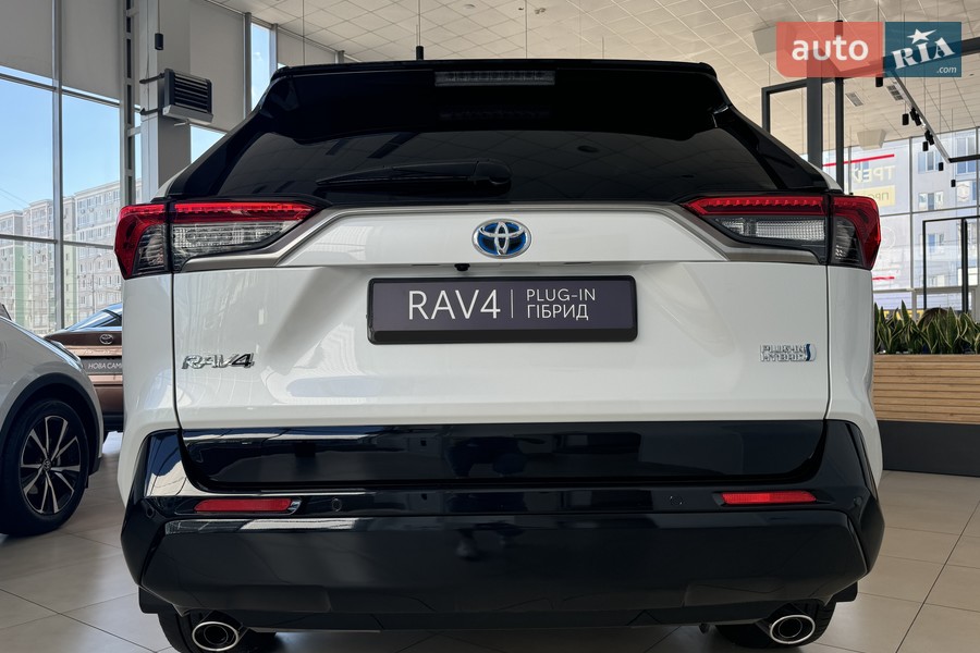 Toyota RAV4 PHEV - фото 8