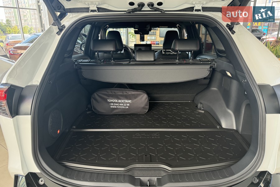 Toyota RAV4 PHEV - фото 13