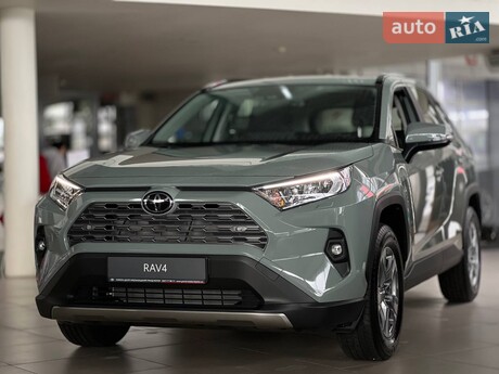 Toyota RAV4 PHEV 2025