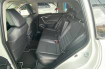 Toyota RAV4 Lounge