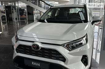 Toyota RAV4 2.0i CVT (173 к.с.) 2023