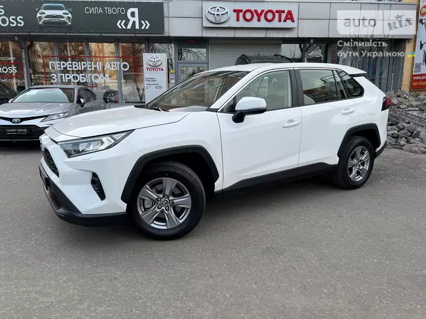 Toyota RAV4 Live