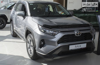 Toyota RAV4 2.0i CVT (173 к.с.) 2023