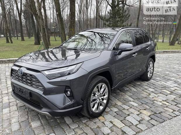 Toyota RAV4 2025