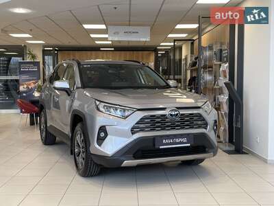 Toyota RAV4 2025 Lounge