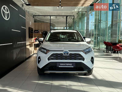 Toyota RAV4 2025 Active+
