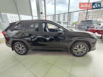 Toyota RAV4 2025 Lounge