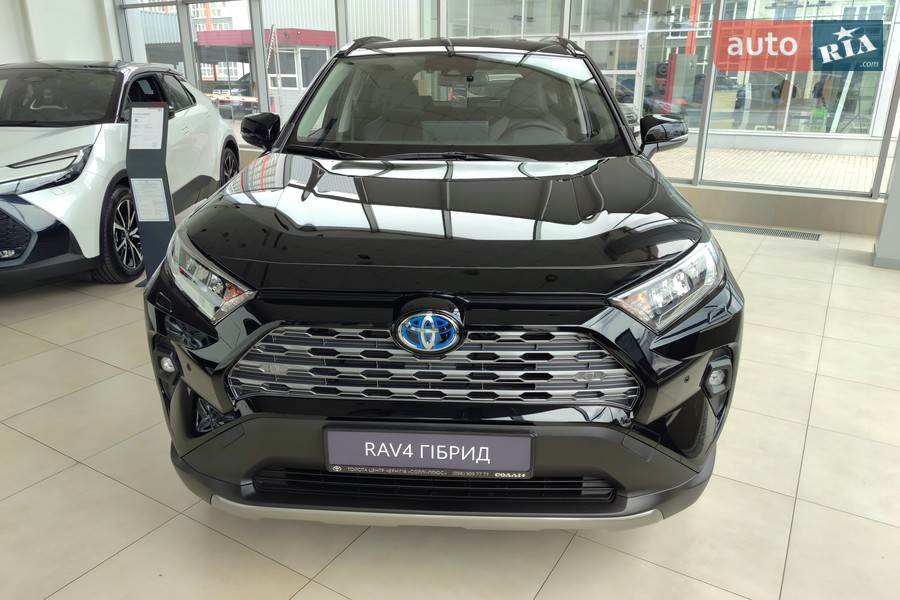 Toyota RAV4 - фото 2