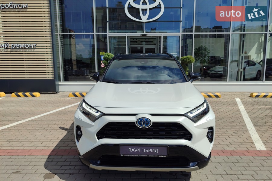 Toyota RAV4 - фото 5