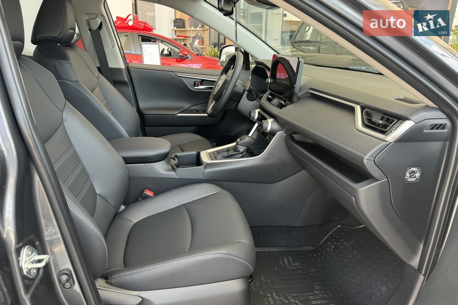 Toyota RAV4 - фото 22