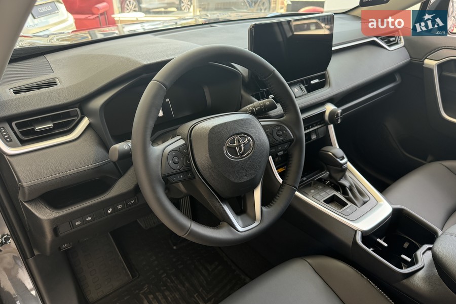 Toyota RAV4 - фото 17