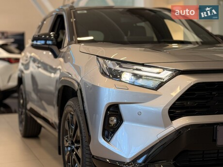 Toyota RAV4 2025