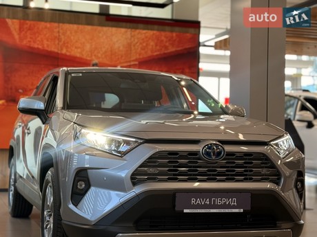 Toyota RAV4 2025