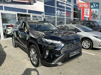 Toyota RAV4 2025 Premium