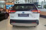 Toyota RAV4 - фото 8