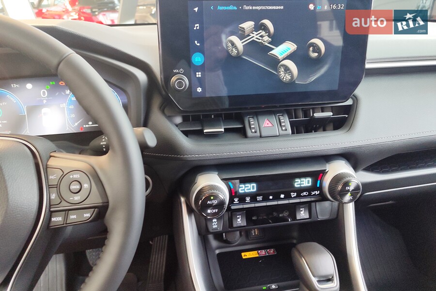 Toyota RAV4 - фото 20