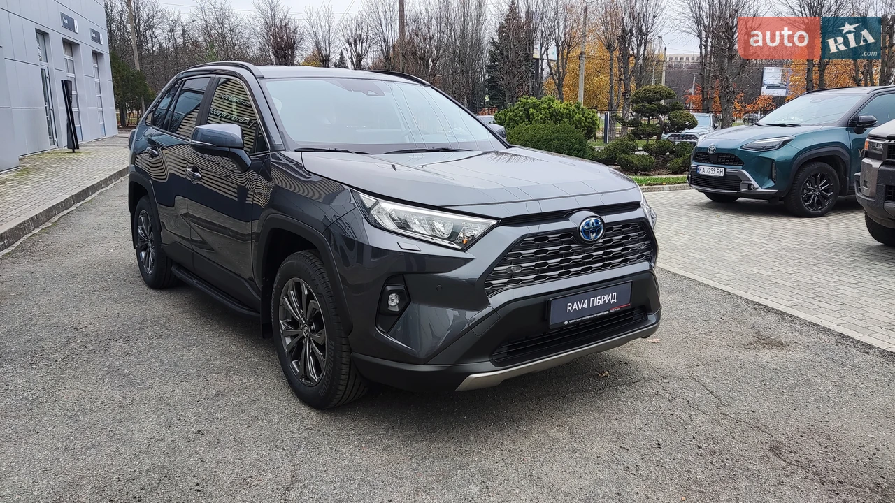 Toyota RAV4 Lounge