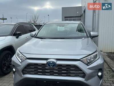 Новий Toyota RAV4 2025 - фото 2