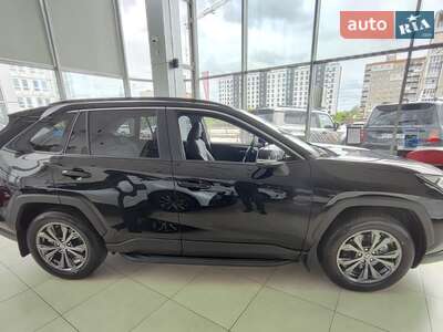 Новий Toyota RAV4 2025 - фото 4