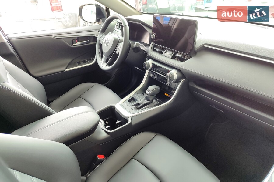 Toyota RAV4 - фото 19