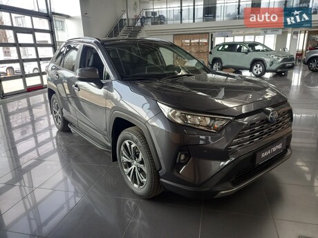 Toyota RAV4 2025
