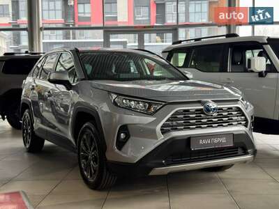 Toyota RAV4 2025 Lounge