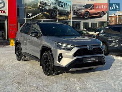 Toyota RAV4 2025 Style