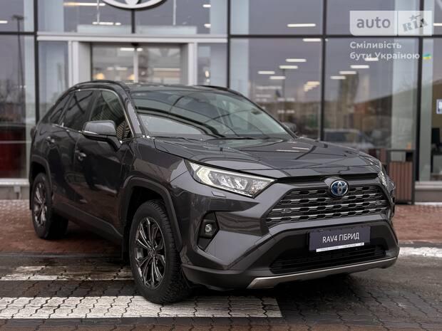 Кроссовер Toyota RAV4 2025 в Киев
