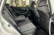 Toyota RAV4 - фото 11