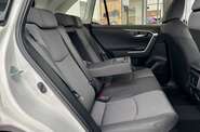 Toyota RAV4 - фото 12