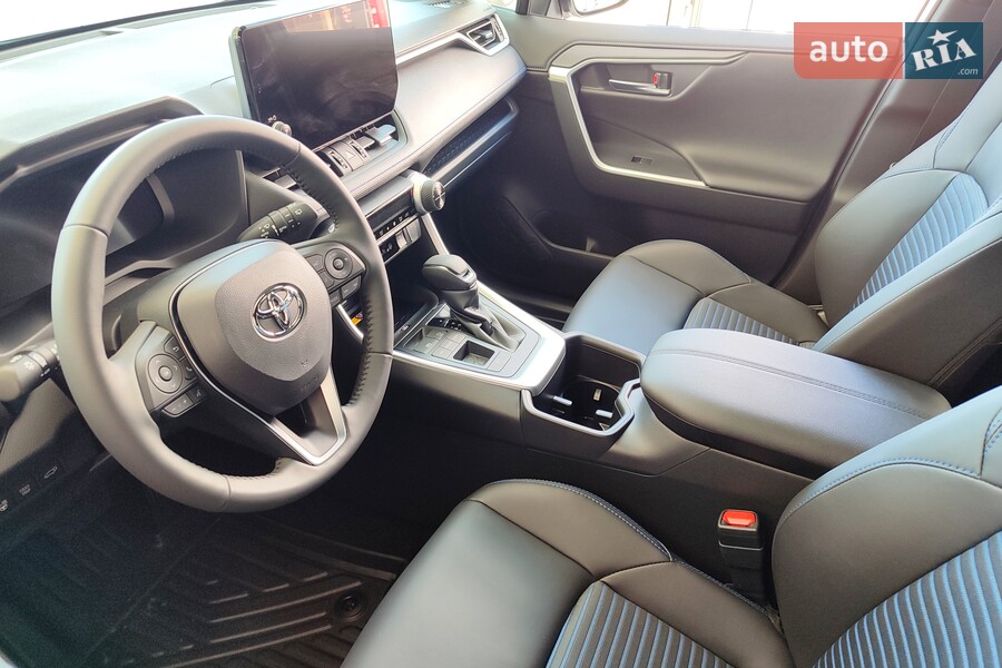 Toyota RAV4 - фото 22