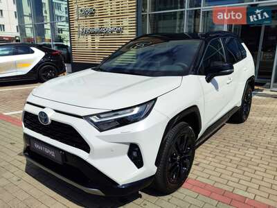Новый Toyota RAV4 2025 - фото 4