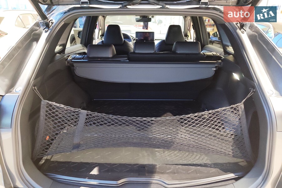 Toyota RAV4 - фото 11