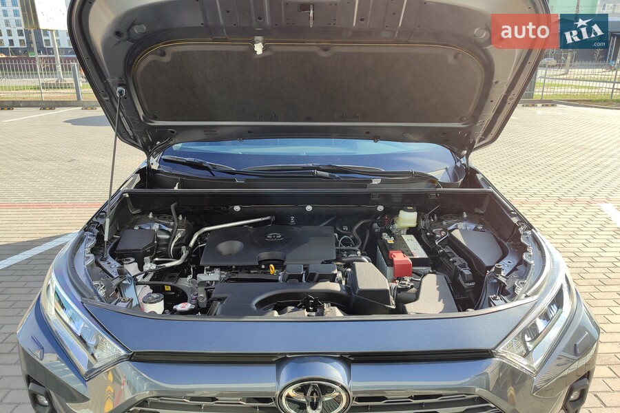 Toyota RAV4 - фото 23