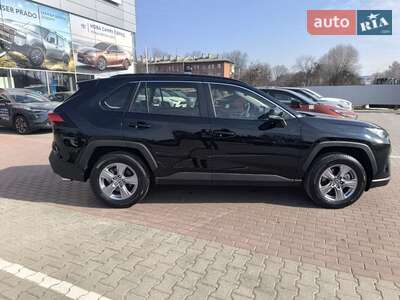 Toyota RAV4 2025 Active+