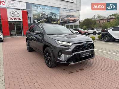 Toyota RAV4 2025 Style