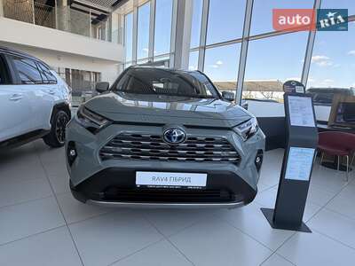 Toyota RAV4 2025 Premium